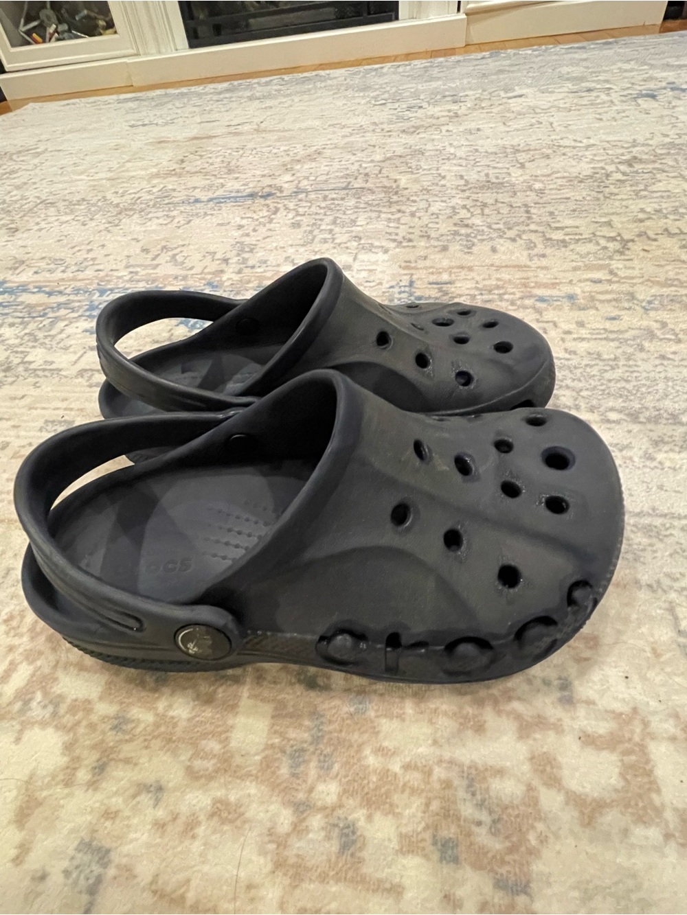 CROCS Kids Black Classic Clog with Strap - Lightweight Comfort